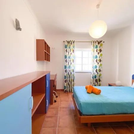 Spacious In Ideal For Families #1938 Portimão